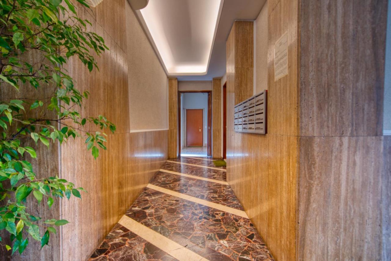Caseospitali - Casa Janas, Elegante Trilocale Per 5 In Zona Centrale Milán Exterior foto