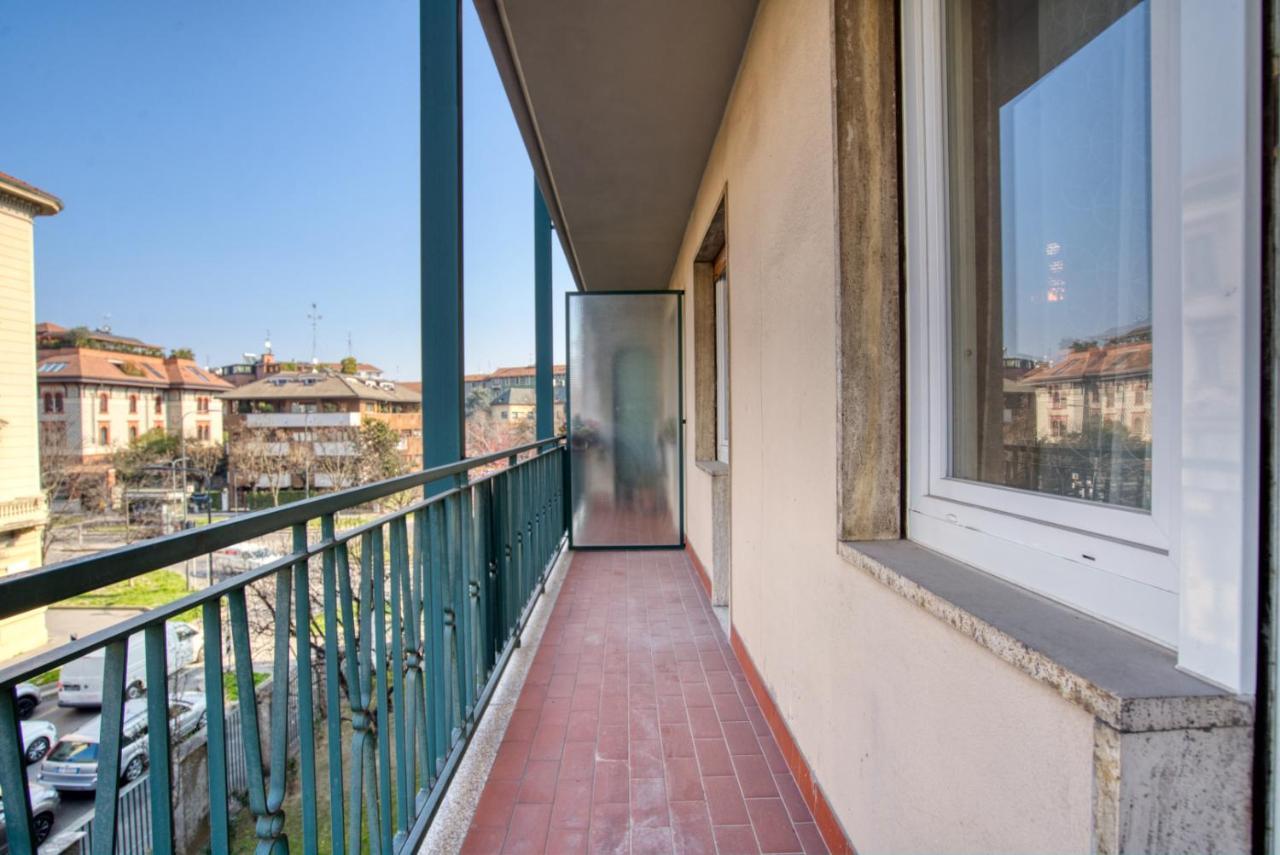 Caseospitali - Casa Janas, Elegante Trilocale Per 5 In Zona Centrale Milán Exterior foto